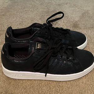 Adidas women’s grand court sneakers size 7.5